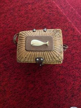 Vintage Nantucket Style Square Basket Purse with Carved Whale Plaque